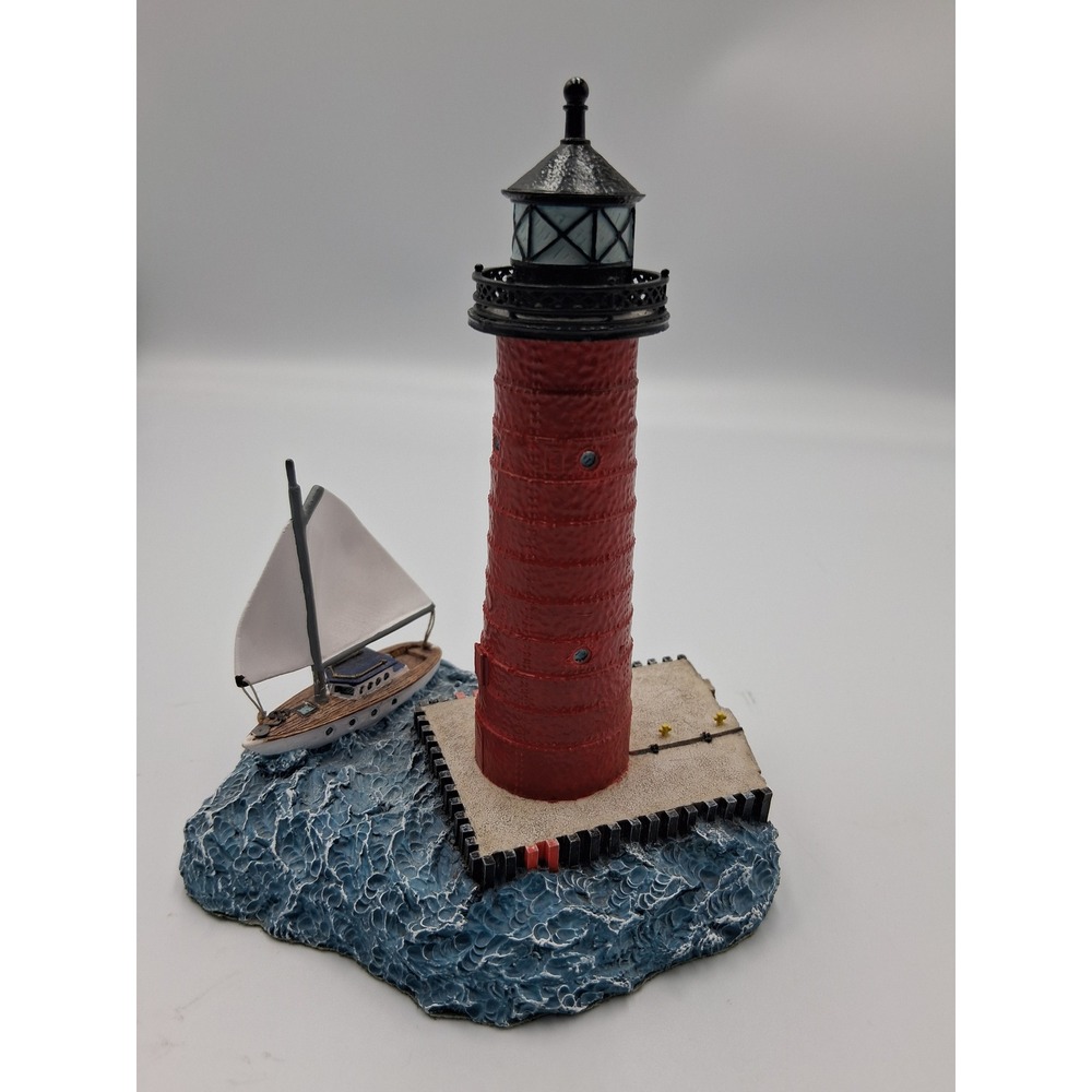 Harbour Lights Kenosha Wisconsin Lighthouse 298 Limited Edition Figurine COA